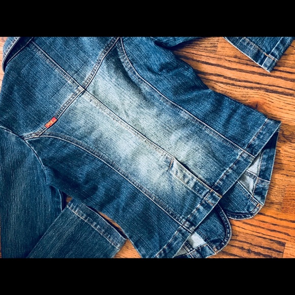 Jean Jacket - Picture 2 of 3